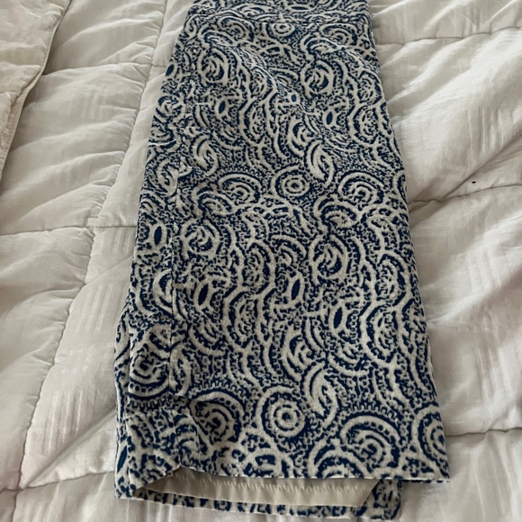 Skirts - Picture 9 of 13